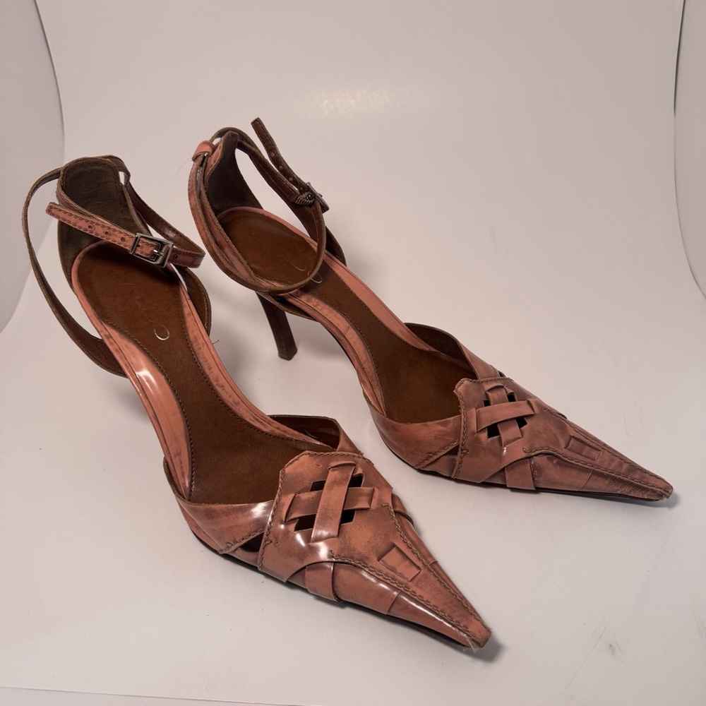 Aldo Dusty Pink and Brown distressed Women's Heels